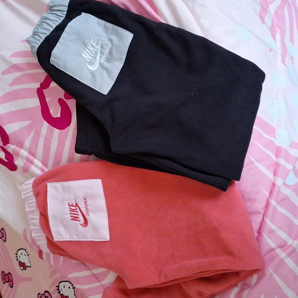 Nike fleece pants